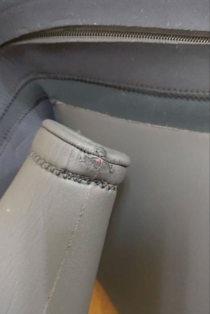 セミドライ　5/3㎜ 裏起毛　MLサイズ　ロングチェストジップ