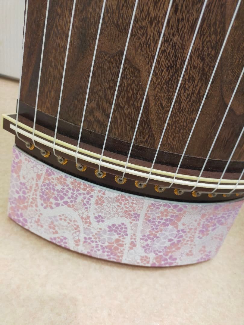 美品 木製琴 13弦 未使用品