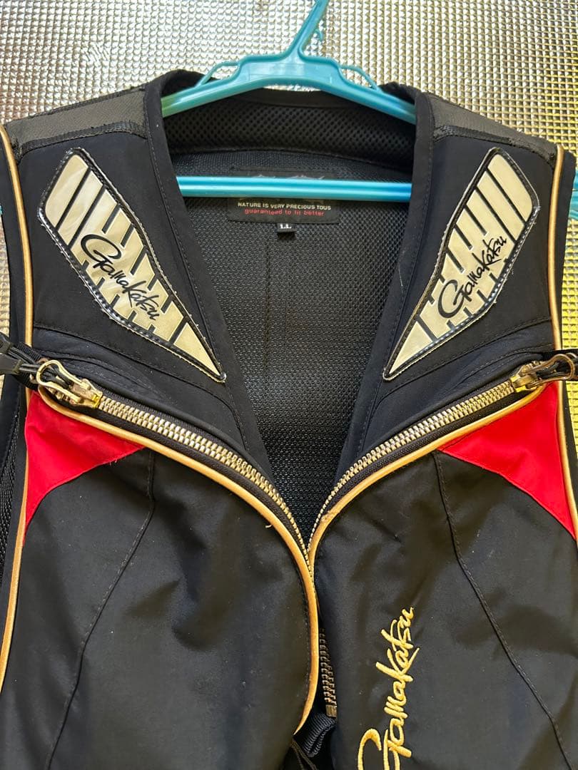 がまかつ　フローティングベスト LLサイズ