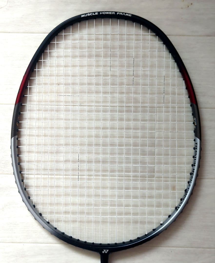 バドミントンラケット Ti-10 マッスルパワーフレーム　ロング