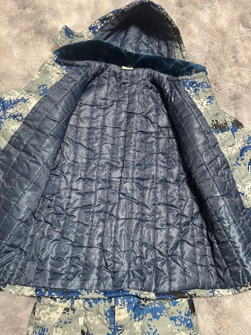 迷彩服セット（ジャケット・パンツ）