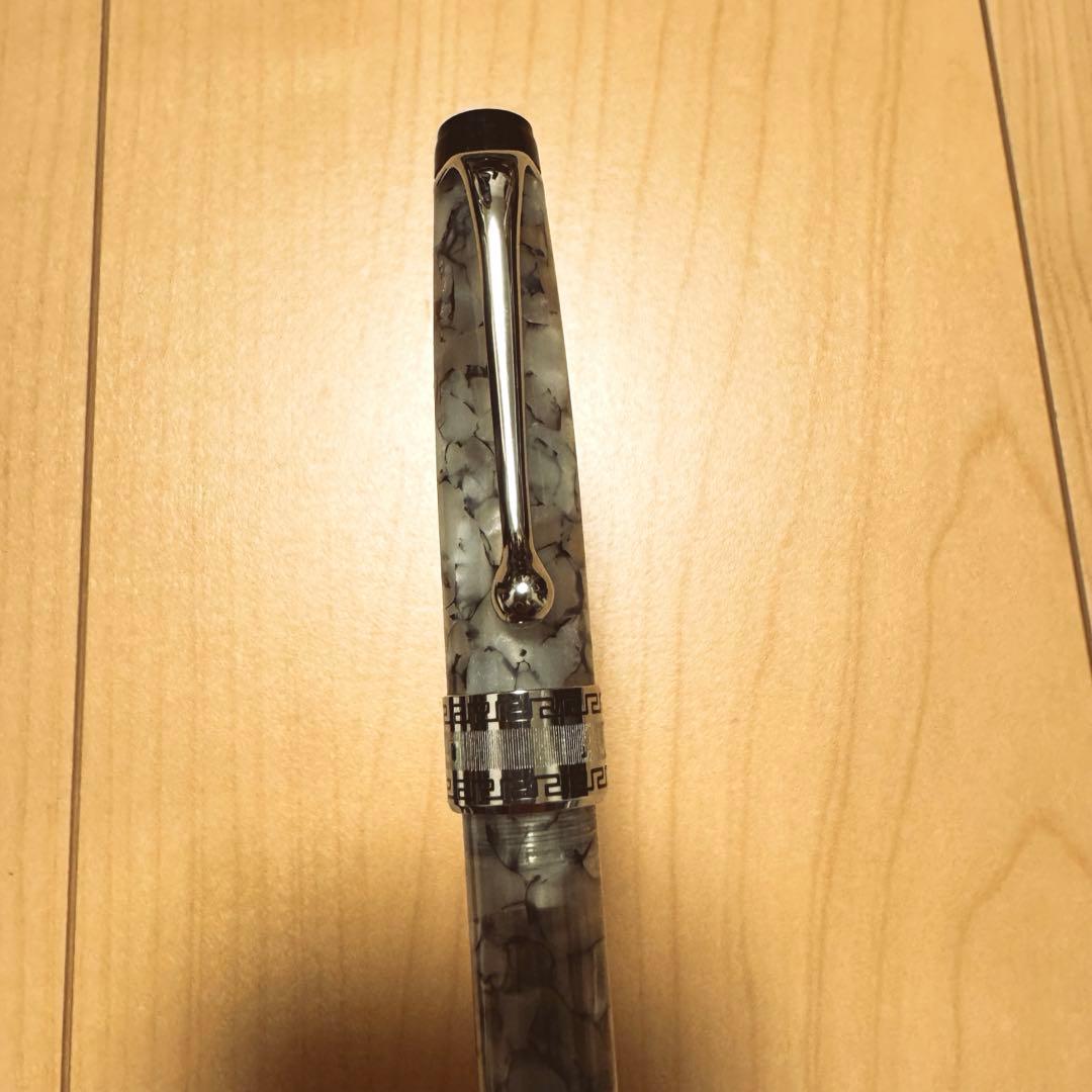 【美品】アウロラ　オプティマ　ボールペン　ブラックパール　Aurora