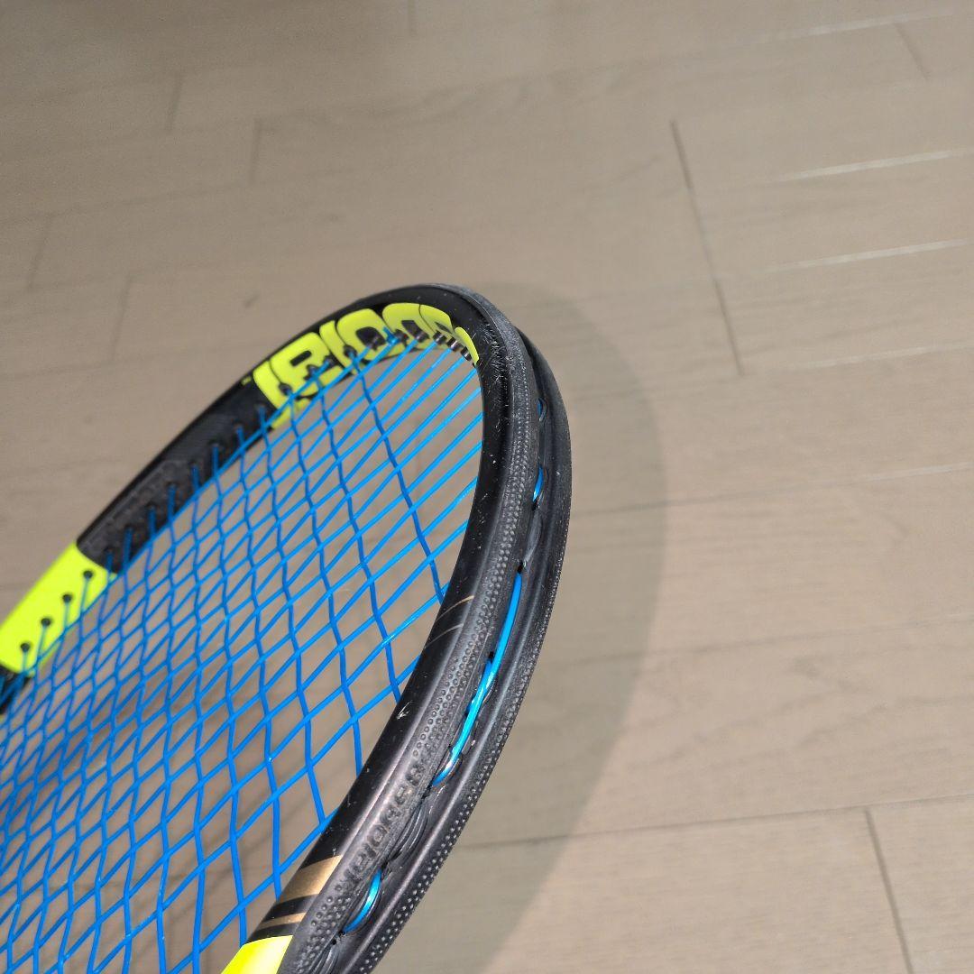 BABOLAT ピュアアエロ VS ツアー グリップ3