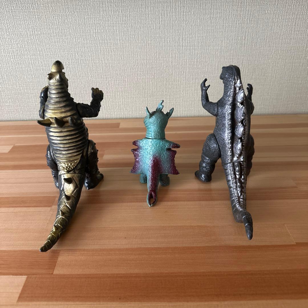 昭和レトロ　当時物　怪獣フィギュア 3体セット