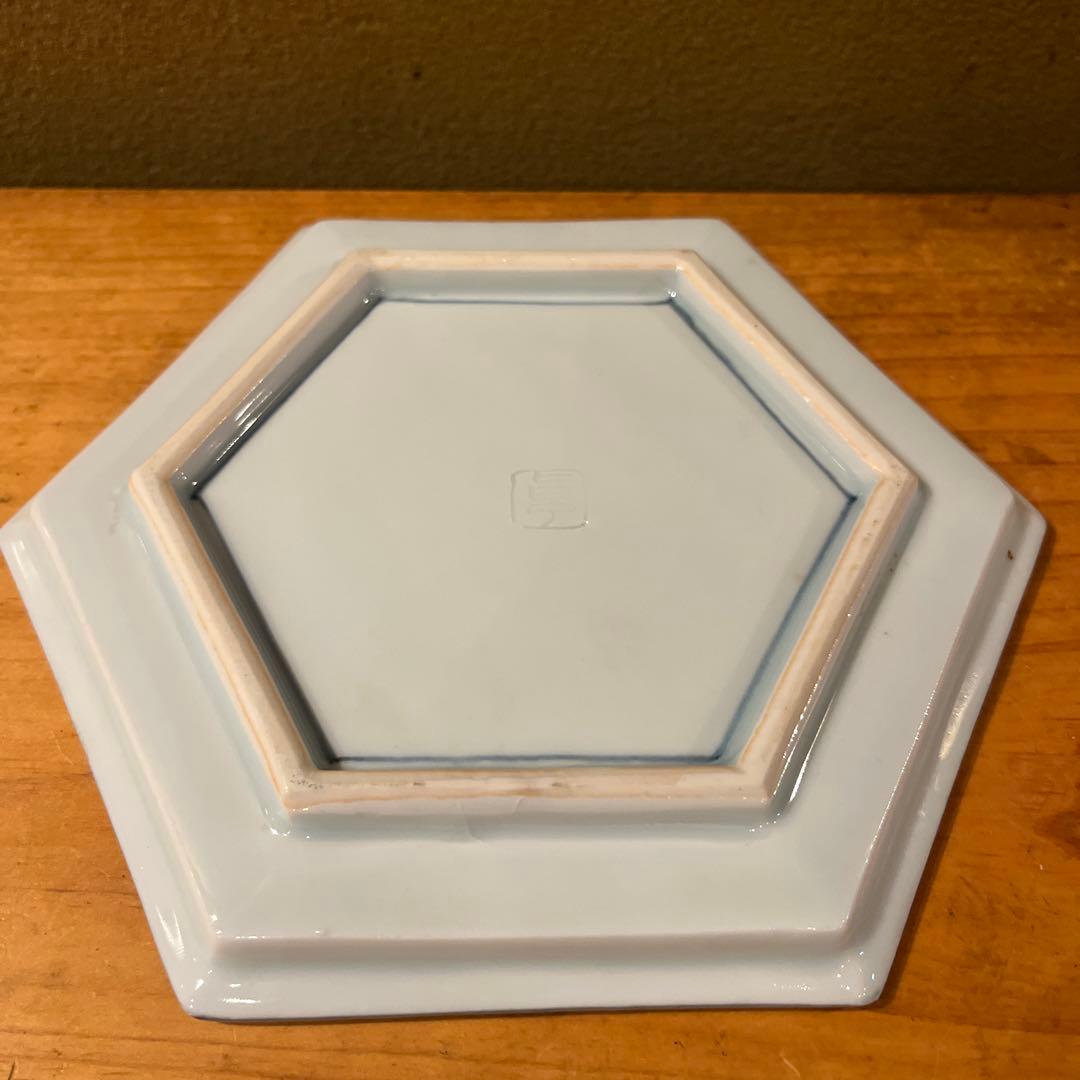 加藤卓男　　　紅魚綱紋六方皿　　５枚