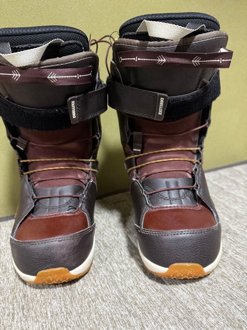 スノーボード DEELUXE EMPIRE LARA23.5cm