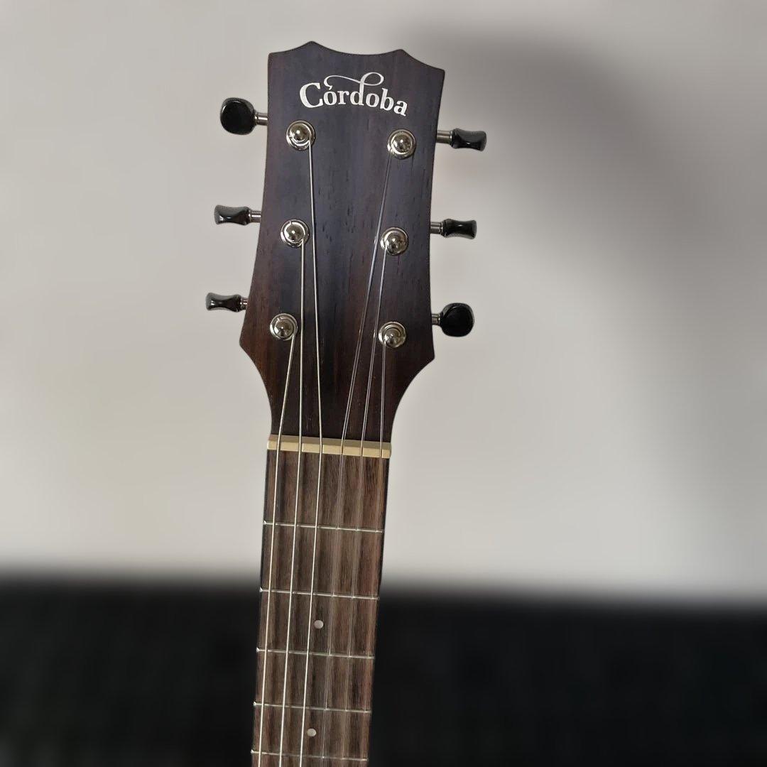 人気のコルドバギター(エレアコ　ミニ) レギュラーチューニング