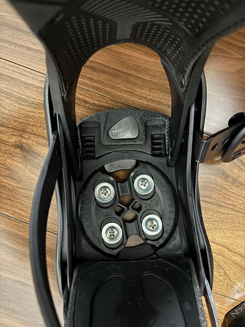 バートン　レクサ　スノーボードビンディング　バインディング