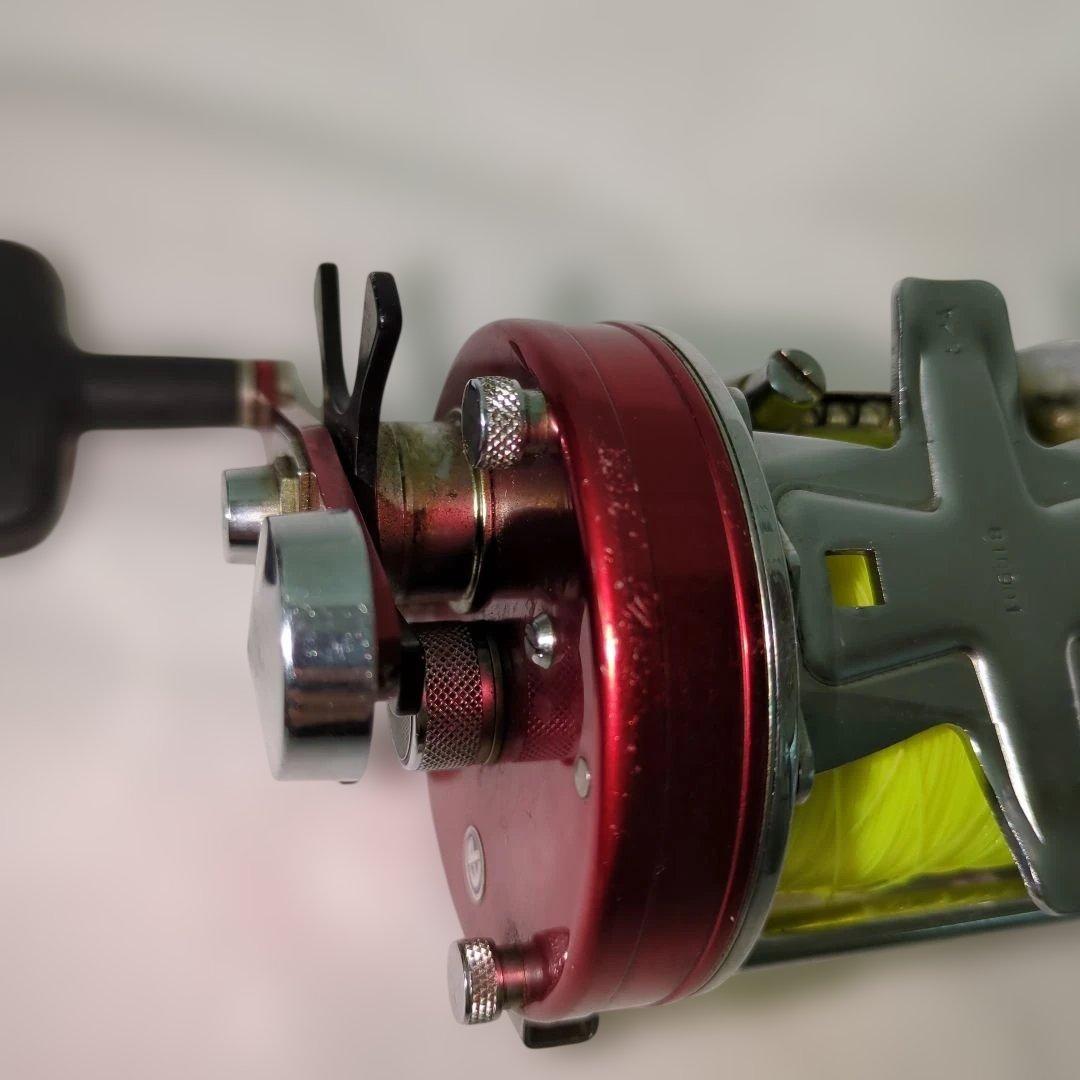 【リ7】ABU アンバサダー 7000 スウェーデン製 ビンテージリール