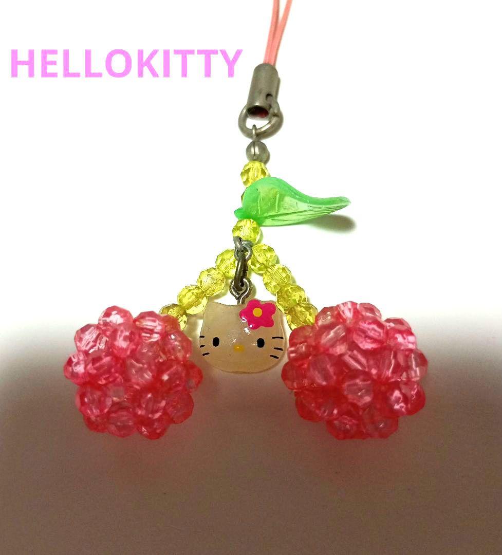 激レア　入手困難　キティちゃん チェリーストラップ