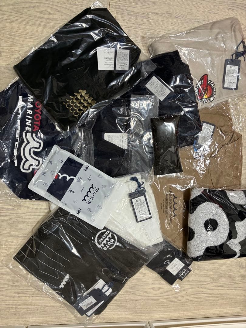 ムータ muta ゴルフ 福袋 約30万円相当 メンズSサイズ