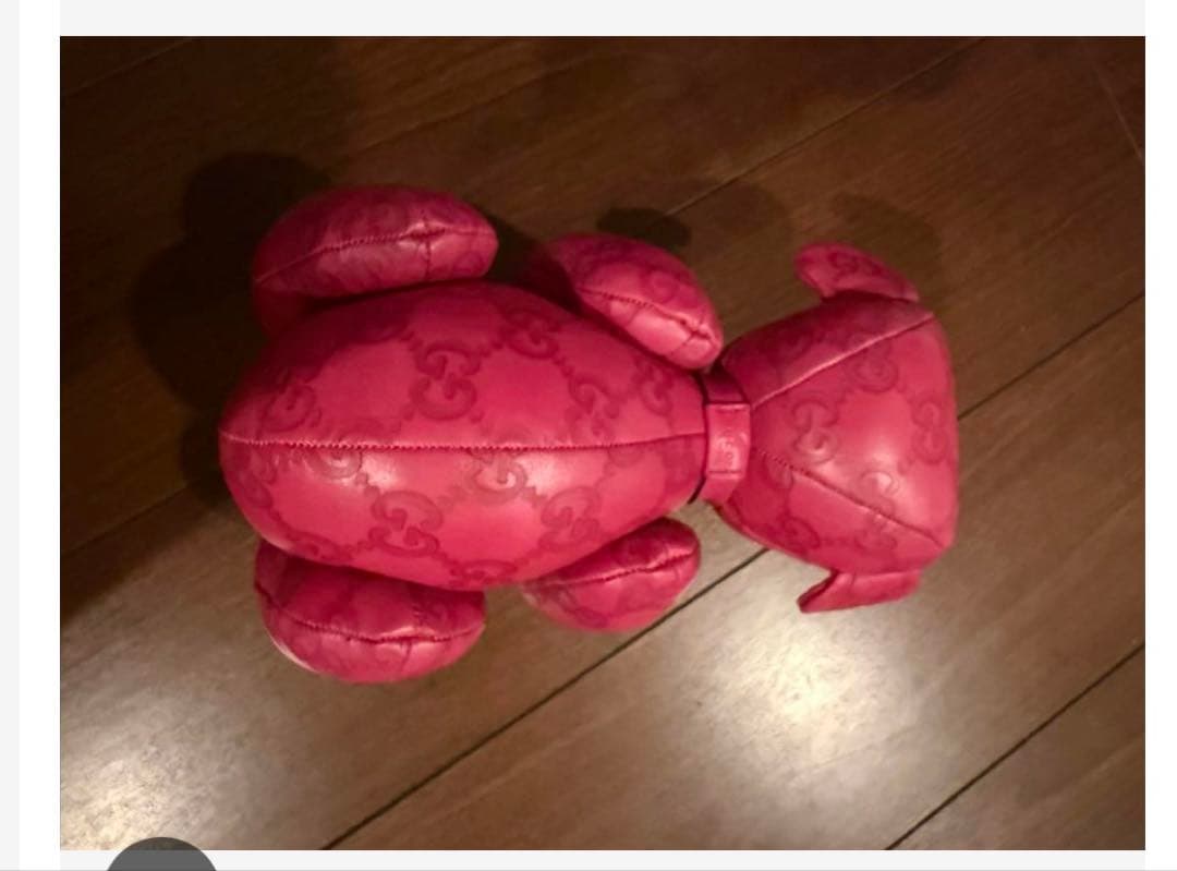 GUCCI ピンクレザー ぬいぐるみ