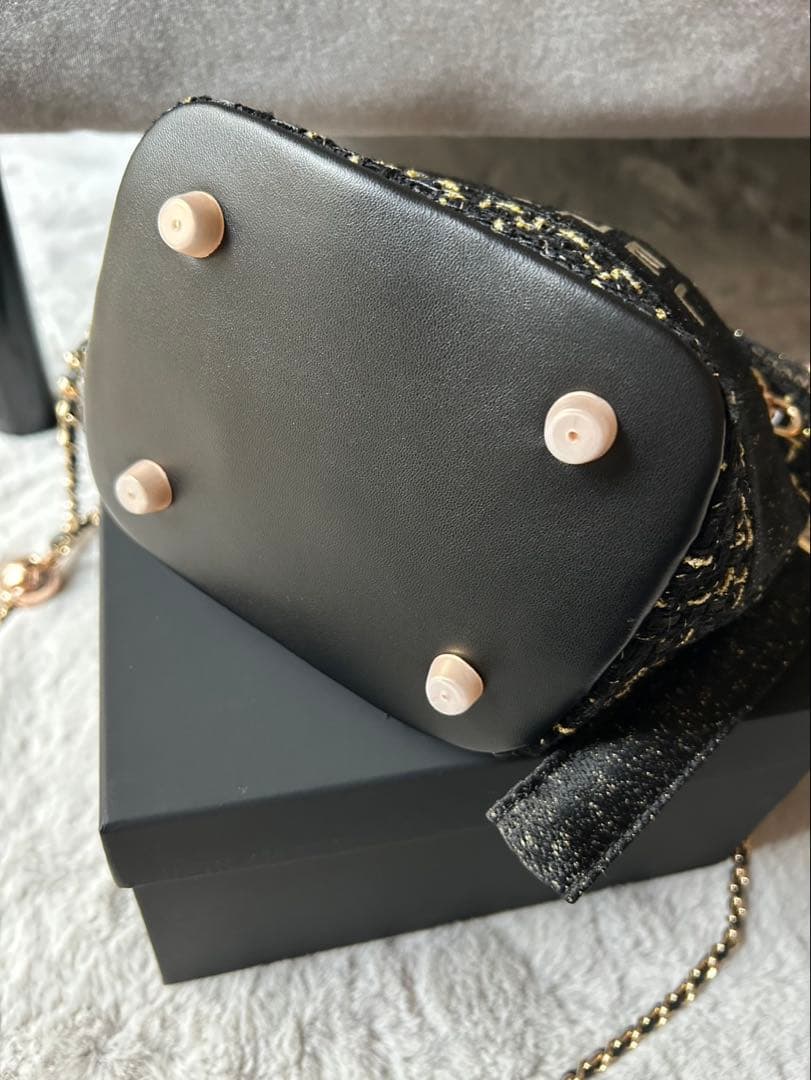 CHANEL ノベルティ ショルダーバッグ ツイード ブラックラメ 巾着