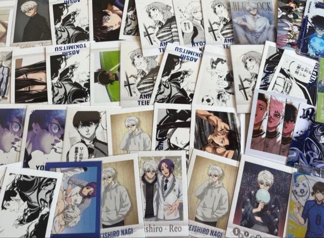 アニメグッズ ブルーロック　紙類　大量　まとめ売り