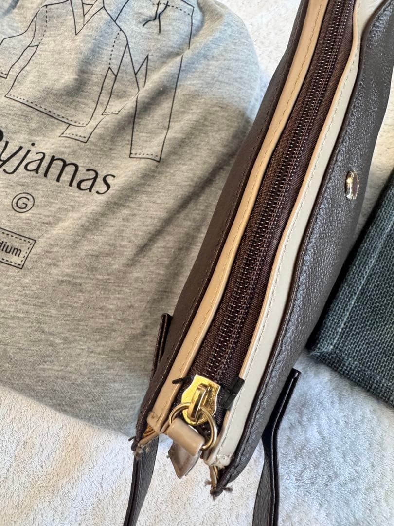 エミレーツ航空★ファーストクラス★アメニティーセット★