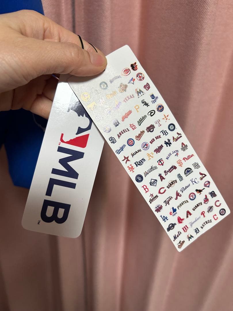 MLB Dodgers ジャケット　ドジャース　ダウン　新品　大幅値下げ.