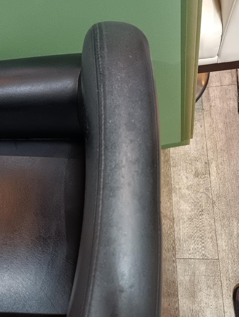 タカラベルモントスタイリングチェア①