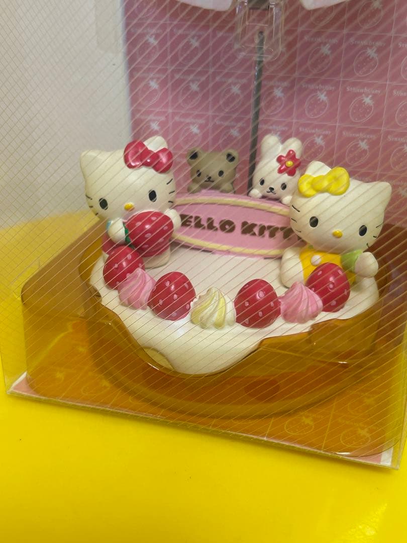 レトロ　ハローキティ カレンダー　フィギュア　ショートケーキ　未開封品