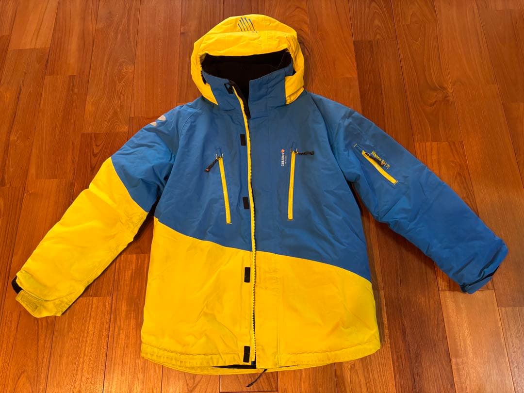 ISBJÖRN イスビョン　子ども　スキーウェア　146/152 セットアップ