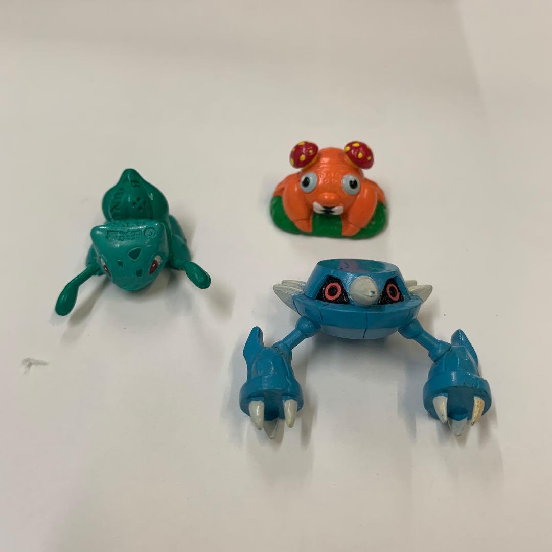 ポケモン　ガチャガチャ　レアなフィギュアセット 34体