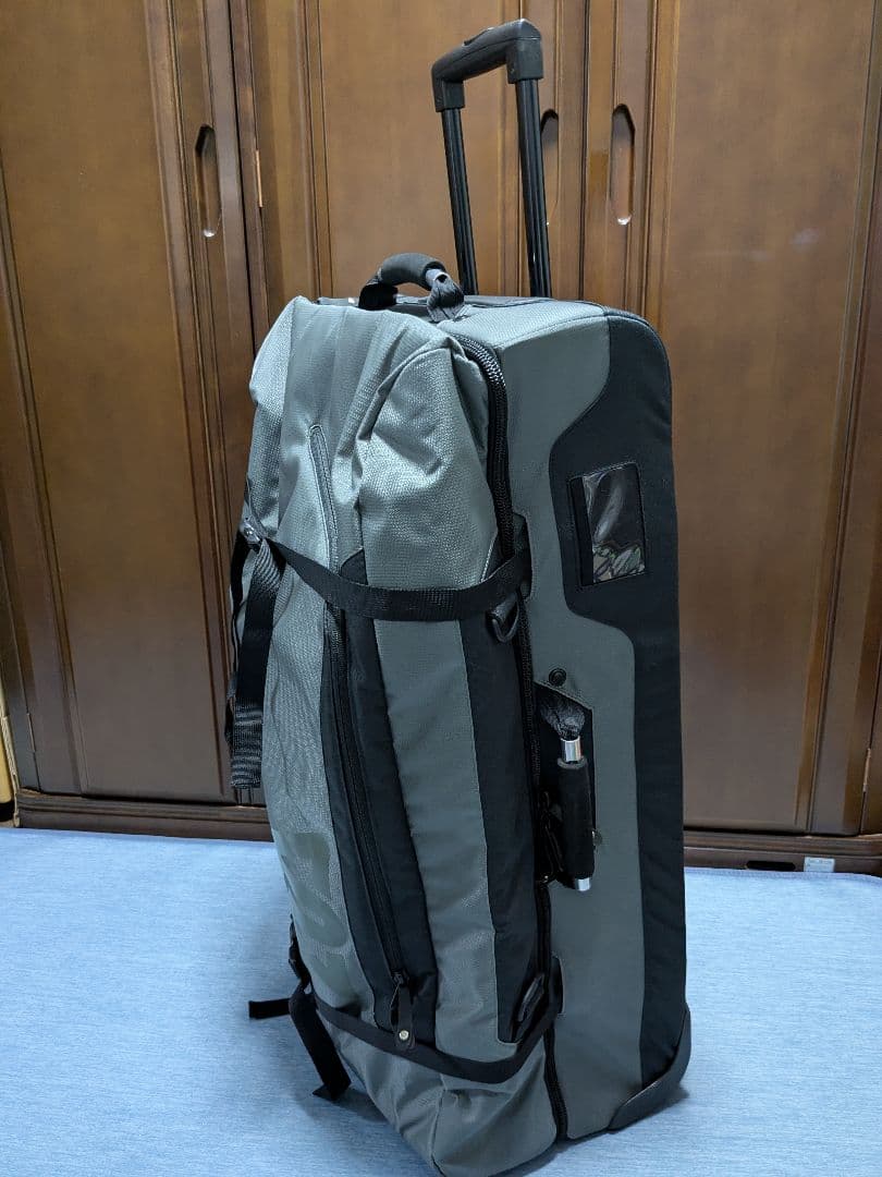 K２ 大容量 キャリーバッグ（新品、未使用）