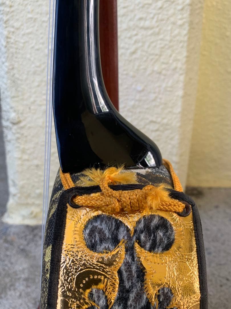 画像追加＆価格大幅調整！！昭和中期頃八重山黒木真壁型三線　古典音楽師範様より