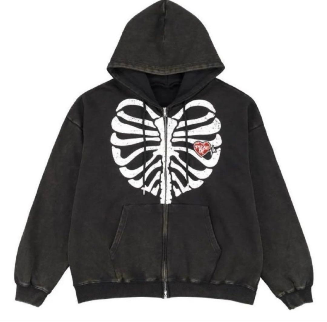 TREASURE PULSE ON パーカー（BLACK） Mサイズ