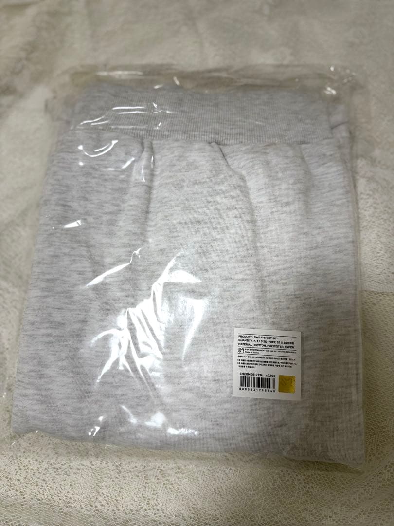 NCT127　ジョンウ　ファンミーティング　スウェット