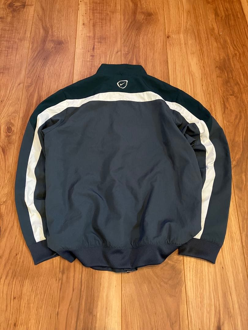 【美品】ナイキ×イングランド代表/トラックジャケット　ドリルトップ ボーイズM