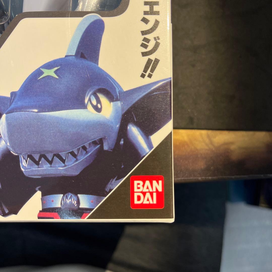 新品未開封箱美品 BANDAI　スーパーチェンジシリーズシャークラー