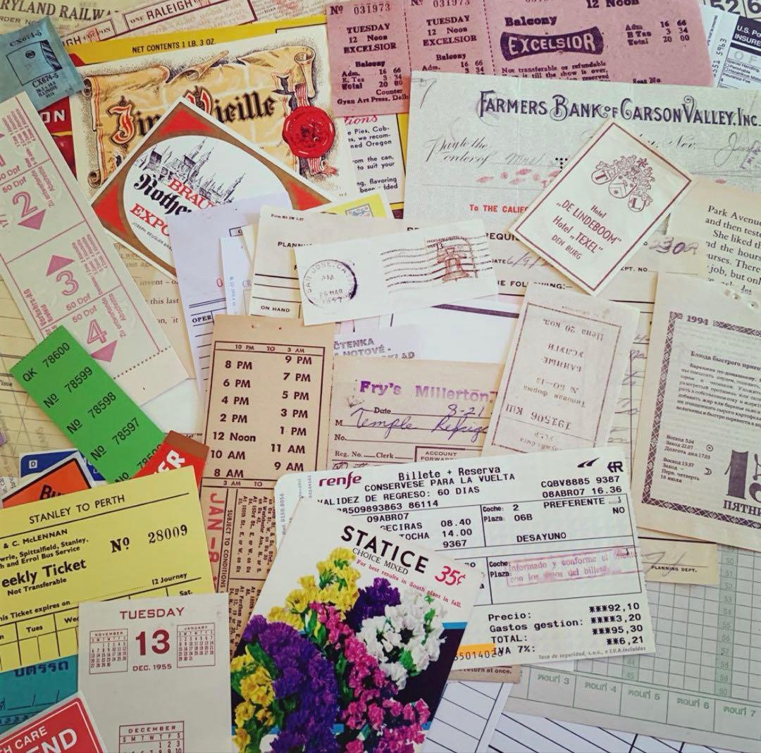 ★ 断捨離！紙もの詰め込みBOX ★ 80サイズ　海外 ヴィンテージ 紙もの