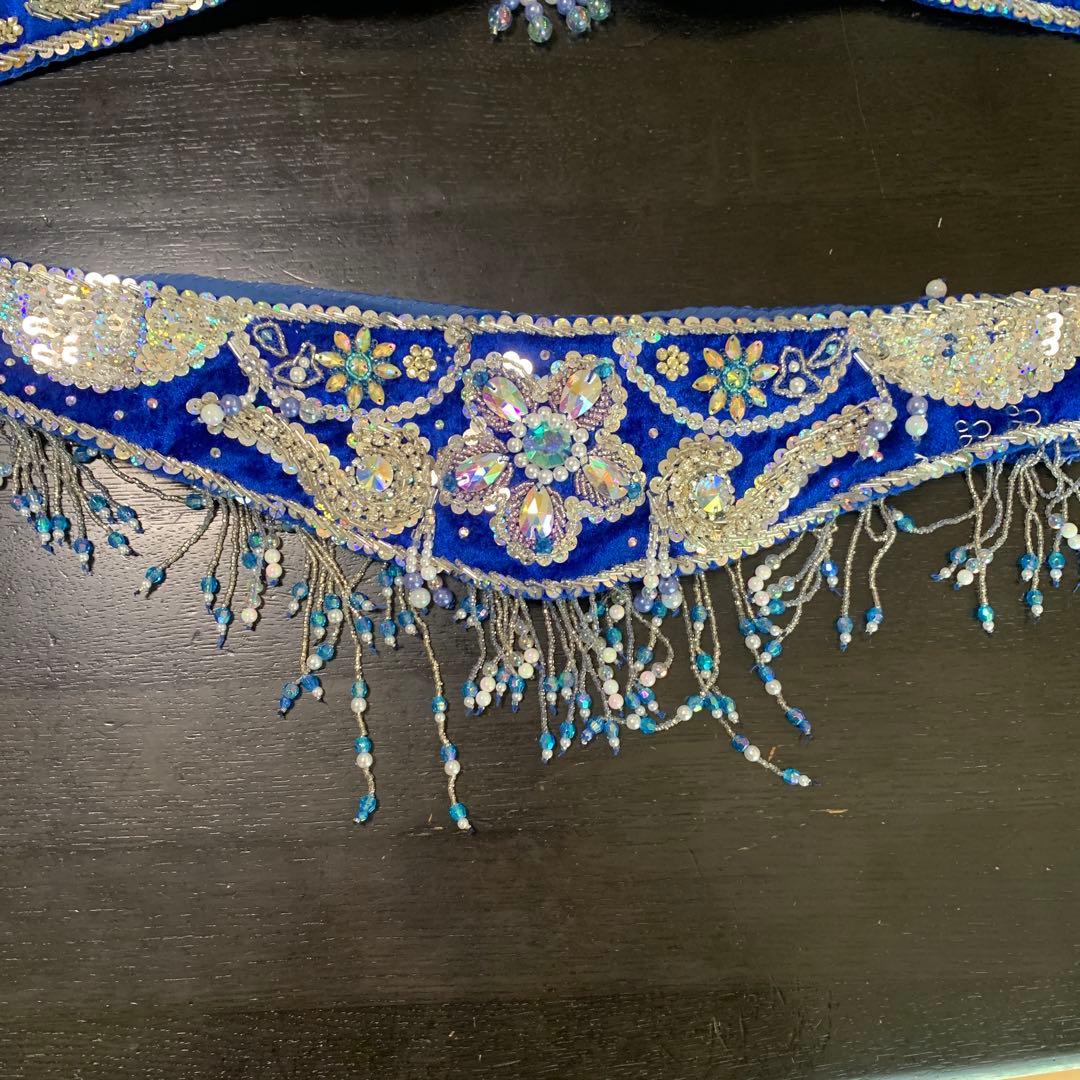 ベリーダンス 衣装　セットアップ　オリエンタル　青　ブラベルトスカート　着画あり