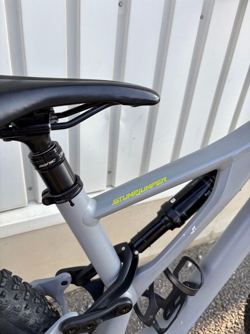 Specialized スタンプジャンパー　Sサイズ