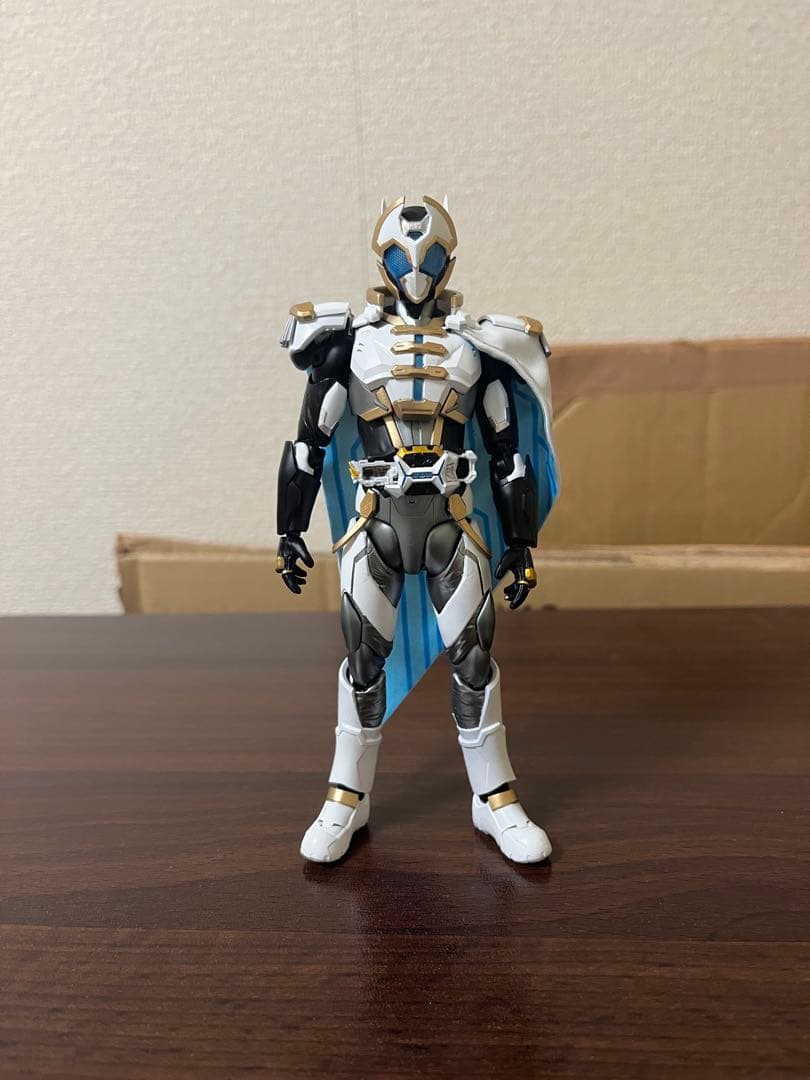 S.H.Figuarts 規格　仮面ライダーゼイン