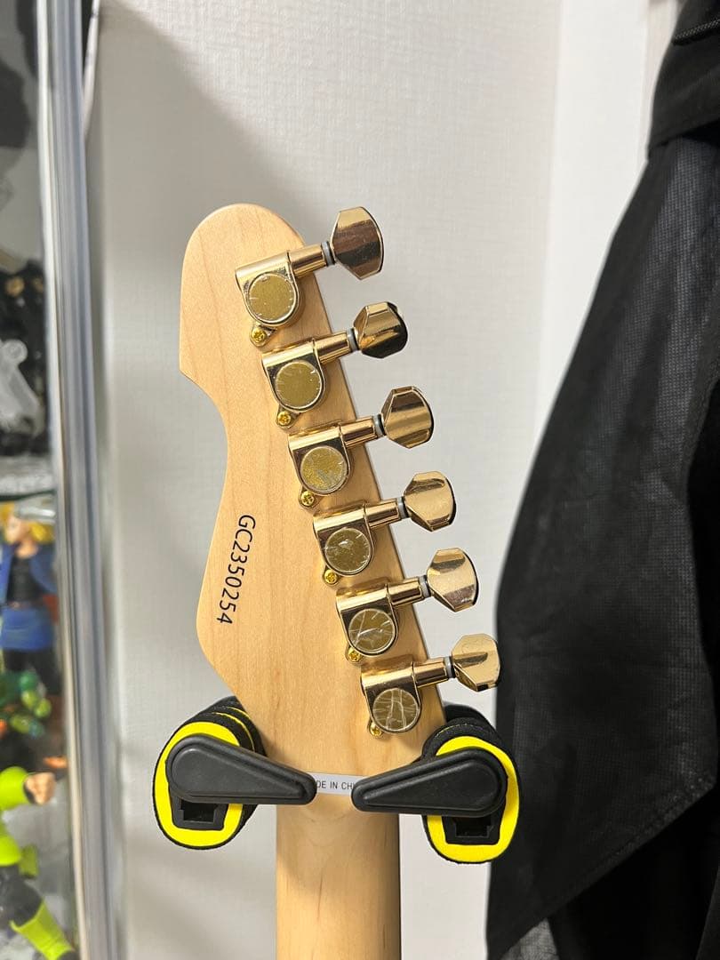 【ホワイト×ゴールド】GrassRoots エレキギター