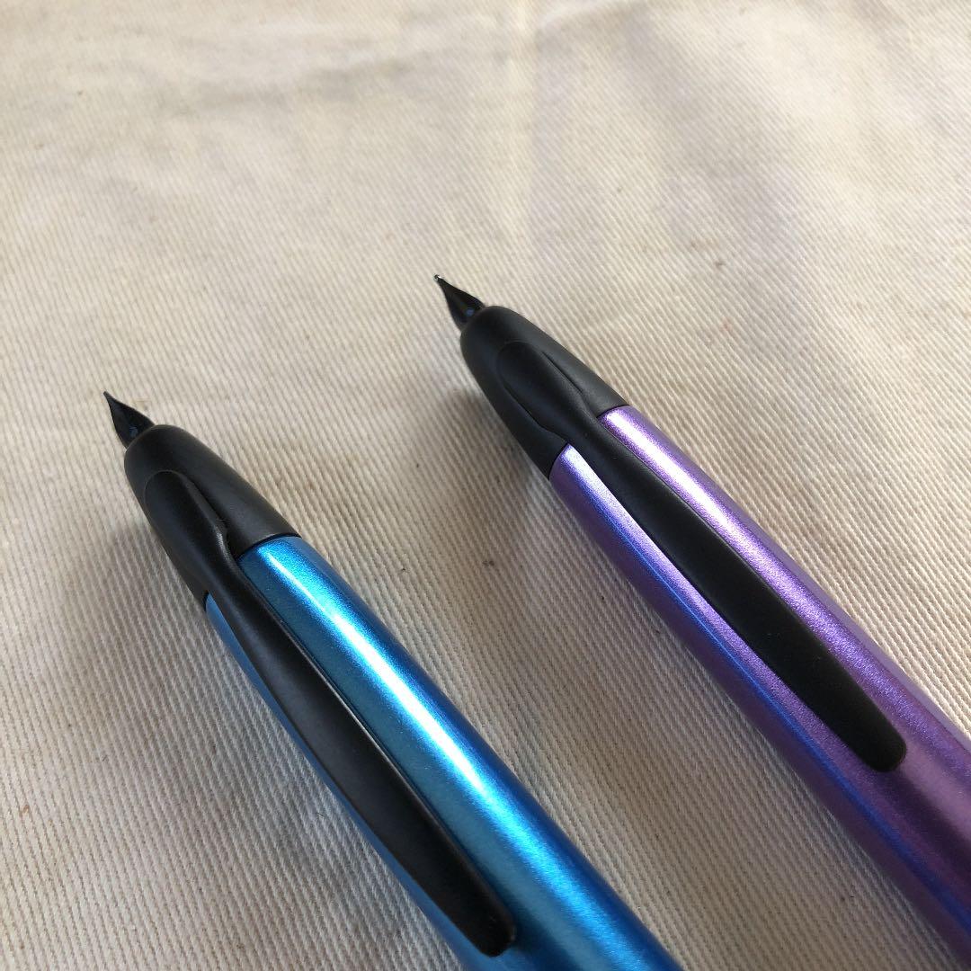 パイロット　キャップレス万年筆　海外仕様モデル　Vanishing Point