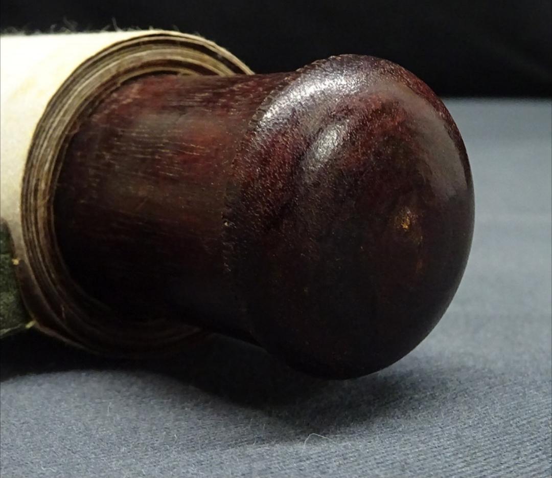 掛軸 王依渓『竹桃貴人の図』中国画 絹本 肉筆 共箱付 掛け軸 g030314