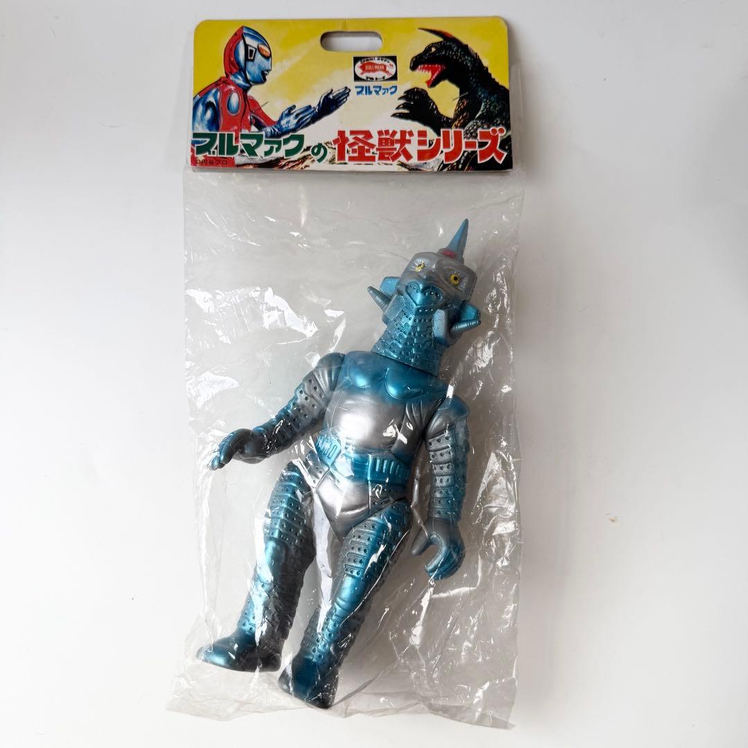 ブルマァク　怪獣シリーズ　ウインダム　ソフビ　フィギュア　バンダイ