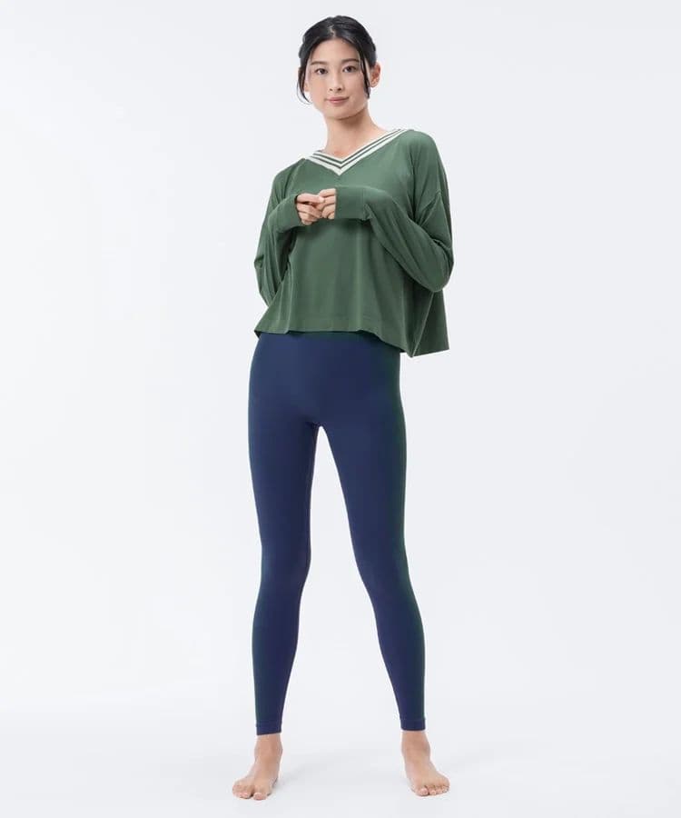 新作SUKALAブラトップ付きネックプルオーバーシャドーストライプメランジレギン