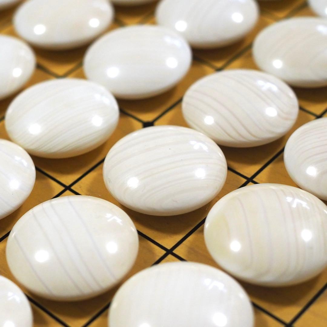 囲碁セット 碁盤(約4.5寸) 蛤碁石(184個) 那智黒(184個) 碁笥