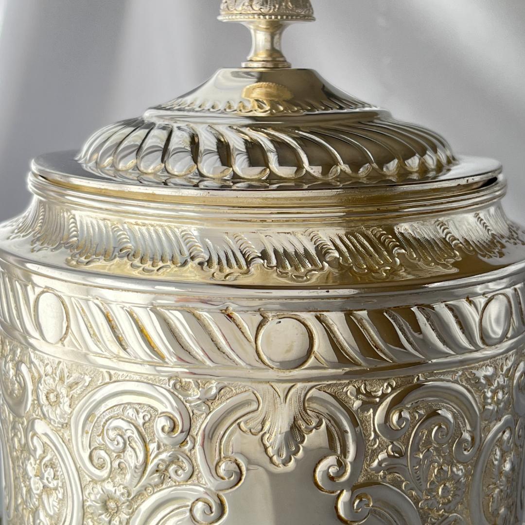 【Lee & Wigfull 】ビクトリアンのビスケットバレル /クッキージャー