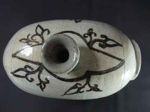 魚の絵柄】李朝 鉄絵 魚文 偏壺 染付 逸品 俵壺