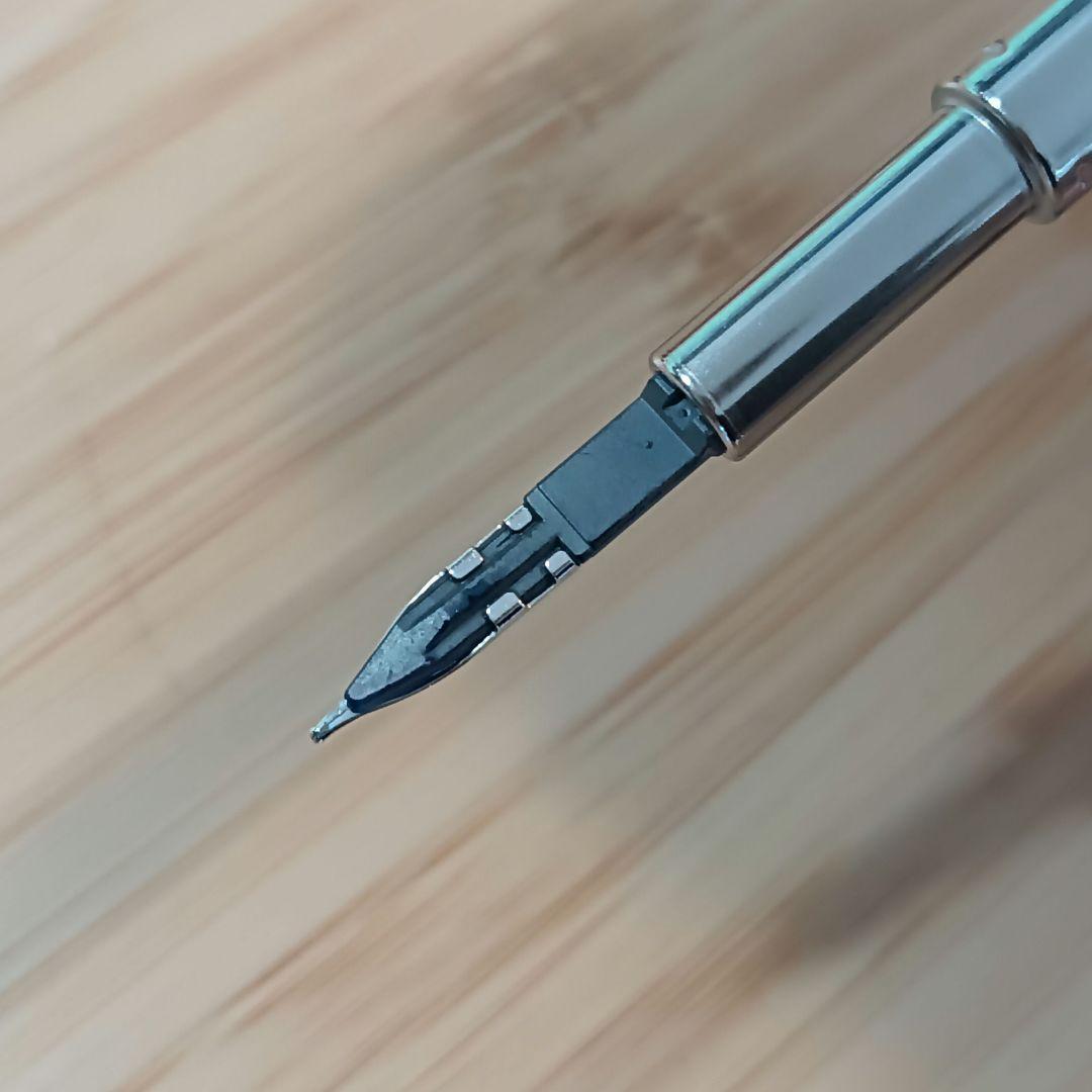 パイロット キャップレス・デシモ 20カラーズ コーラルピンクM（中字）