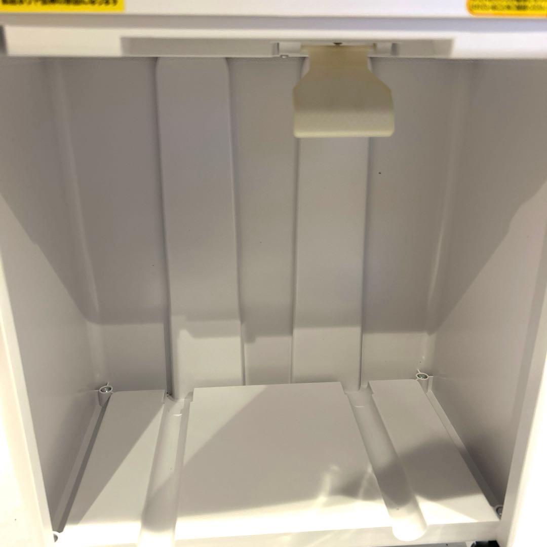 アイリスオーヤマ　シュレッダー KTF60C