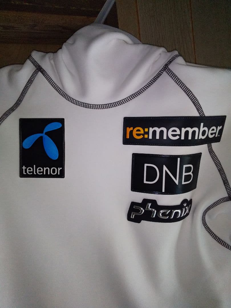 新品タグ付き PHENIX Norway Team   フード付きフリース M