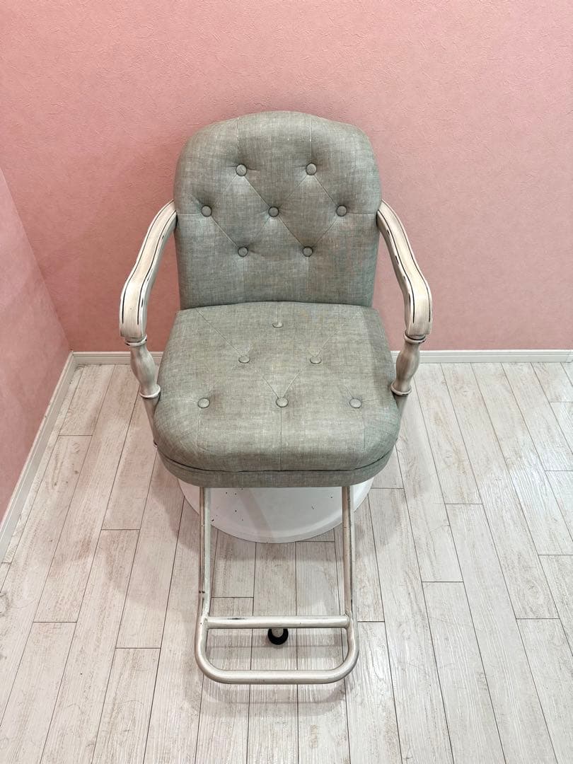 スタイリングチェアCHALON(セット椅子、美容室)※直接引き取り