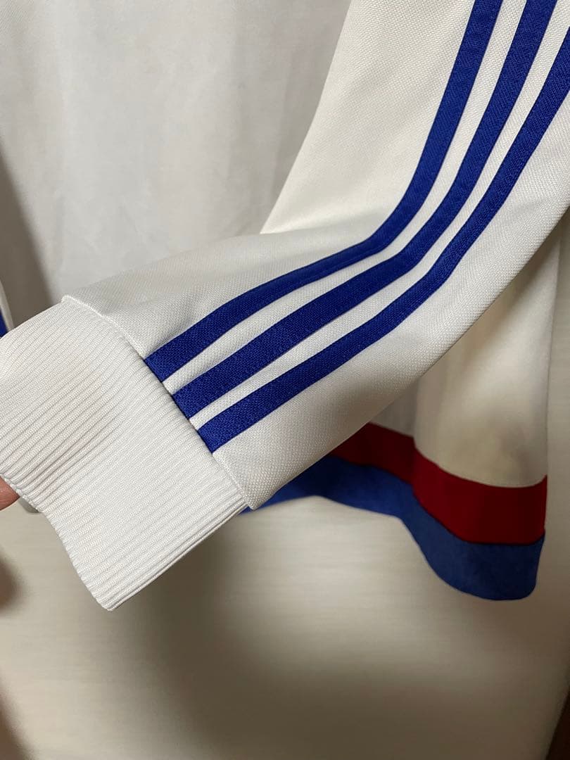 アディダスチェルシー ロゴ ワッペン スリーライン アンセムジャケット 白 L