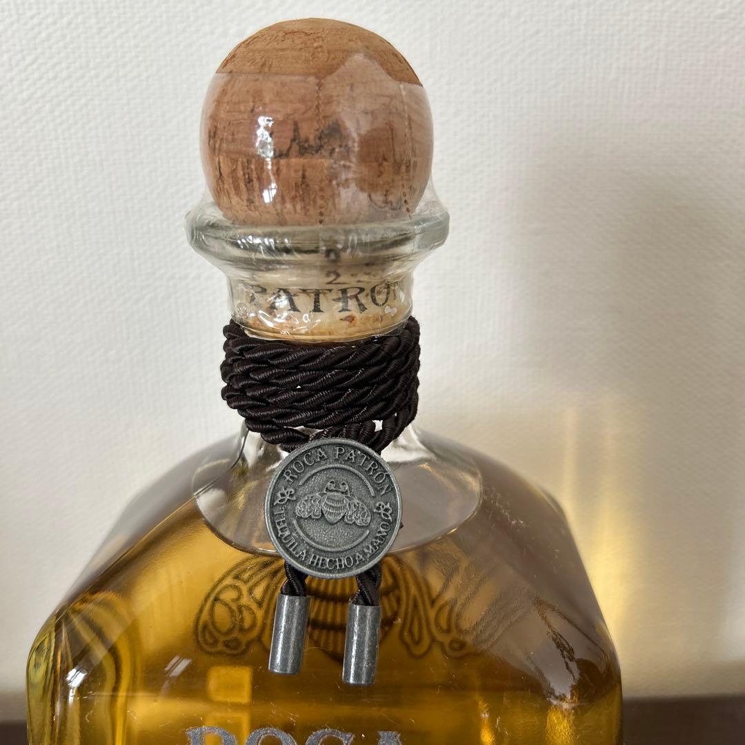 ROCA PATRON anejoテキーラ 750ml 44%