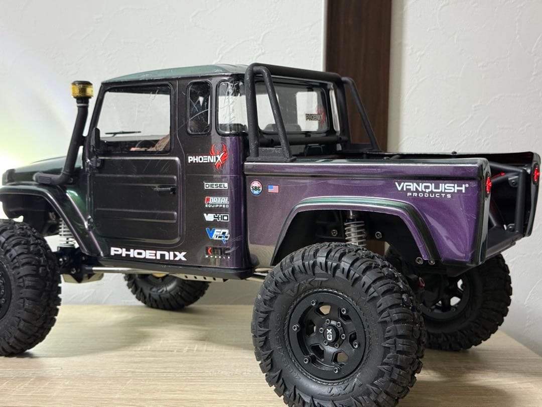 Vanquish vs4-10 クローラー RC4WD フタバ axial