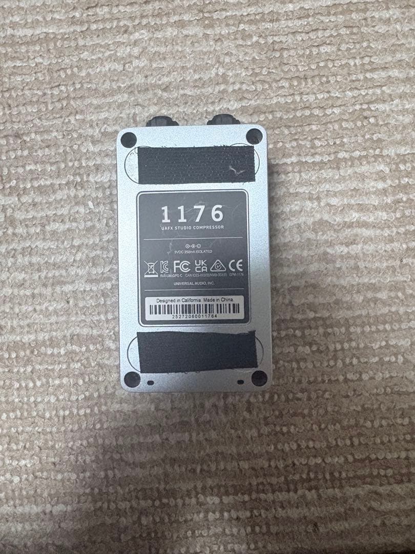 Universal Audio UAFX 1176 コンプレッサー